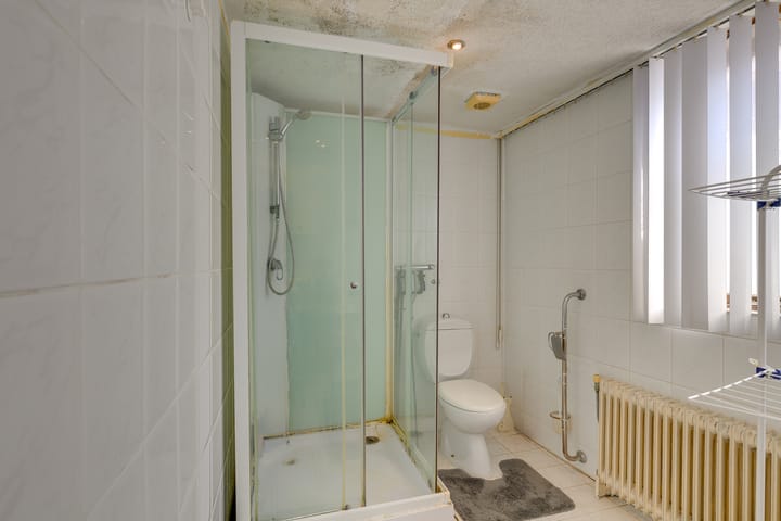 Photo 34 of Badhuisstraat 10