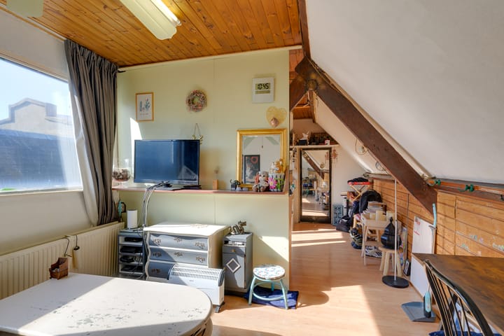 Photo 35 of Badhuisstraat 10