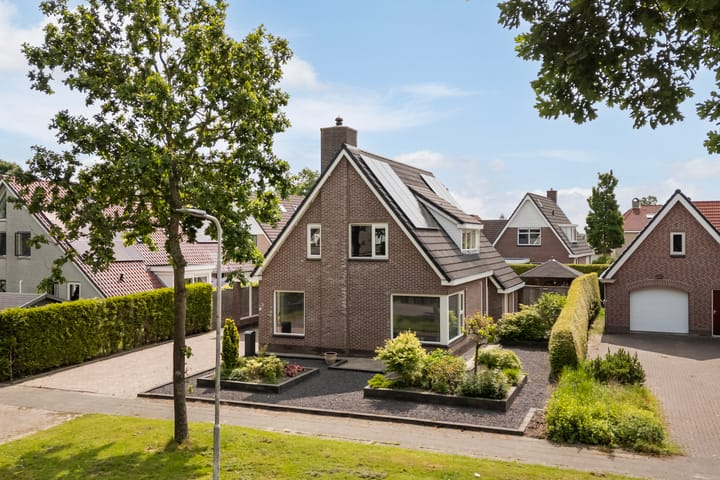 Foto 7 van Bernhardlaan 88