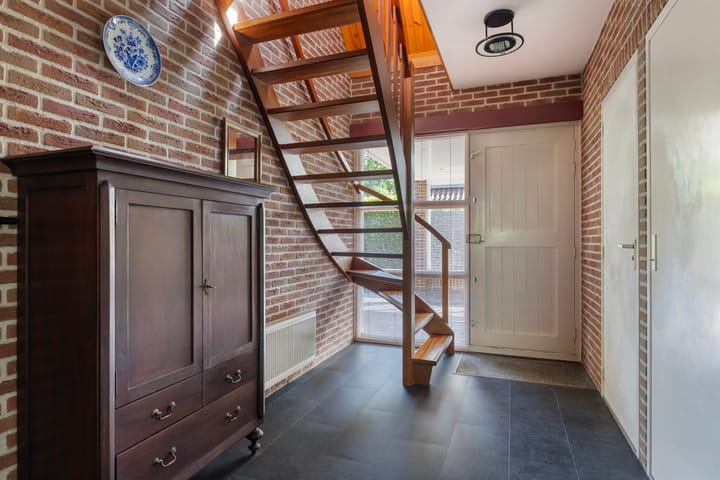 Foto 12 van Bernhardlaan 88