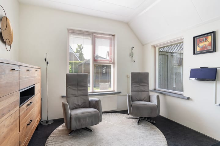 Foto 44 van Bernhardlaan 88