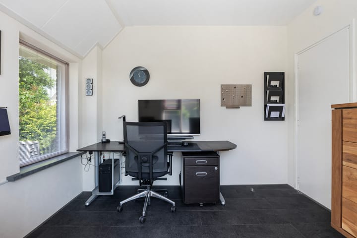 Foto 45 van Bernhardlaan 88