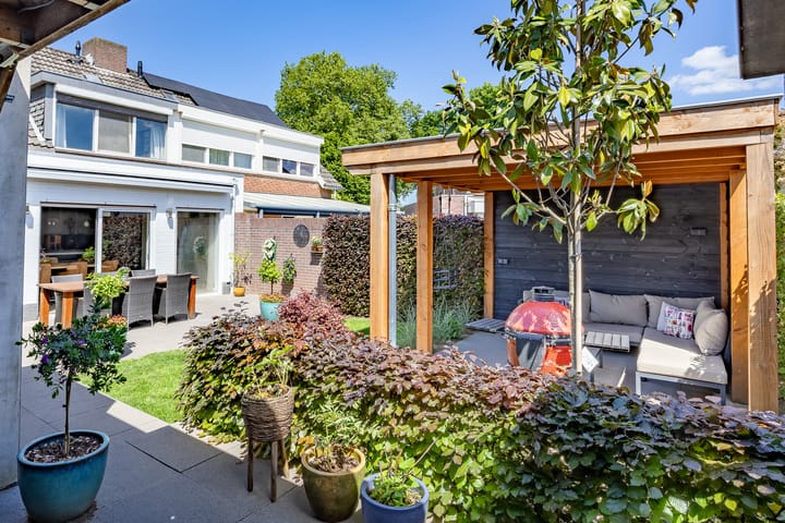 Foto 32 van Hubertusstraat 5