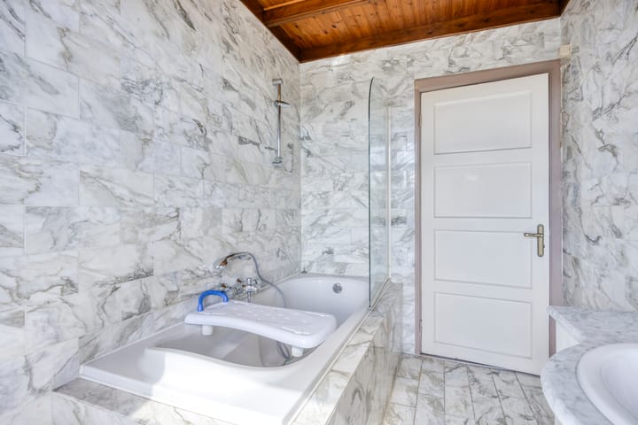 Foto 28 van Valkenierslaan 268