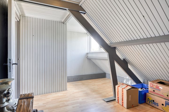 Foto 31 van Valkenierslaan 268