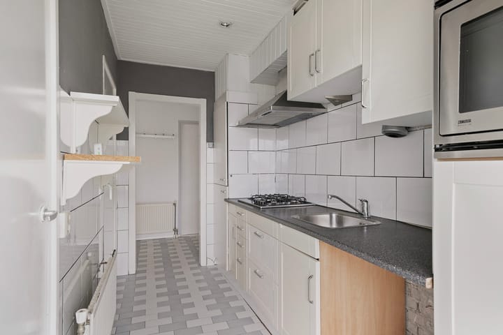 Foto 16 van Swiftstraat 76