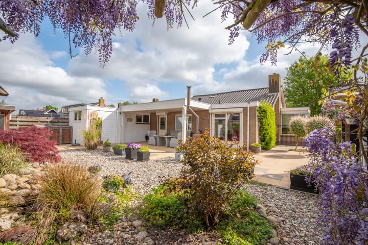 Foto 38 van Dr. Harm Smeengestraat 46