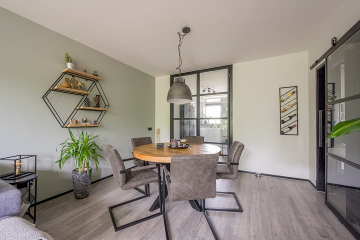 Foto 11 van Vuurdoornlaan 36-01