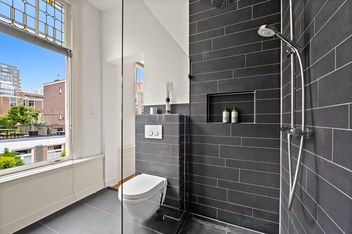 Foto 23 van Van Loostraat 81