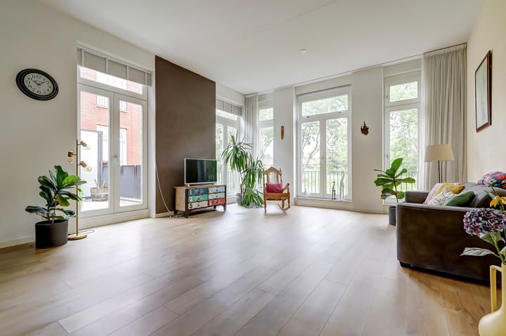 Foto 2 van Onderlangs 15