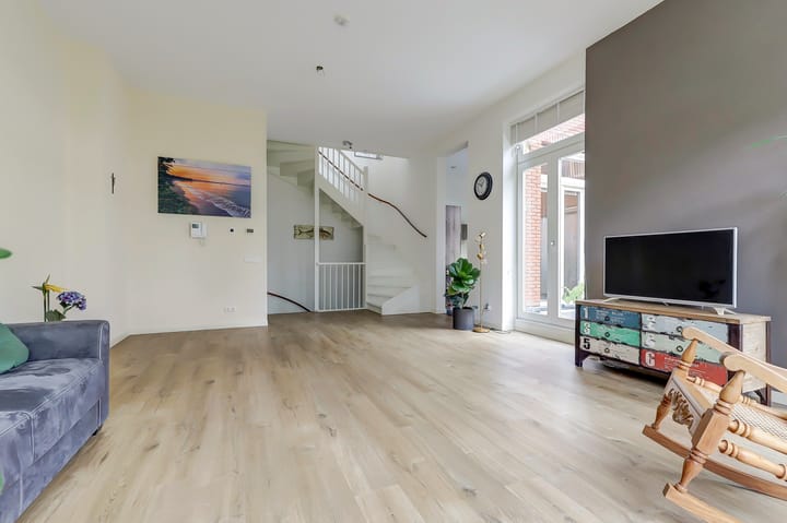 Foto 15 van Onderlangs 15