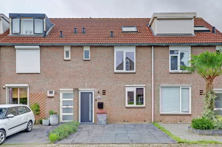 Foto 37 van Perrenotlaan 27