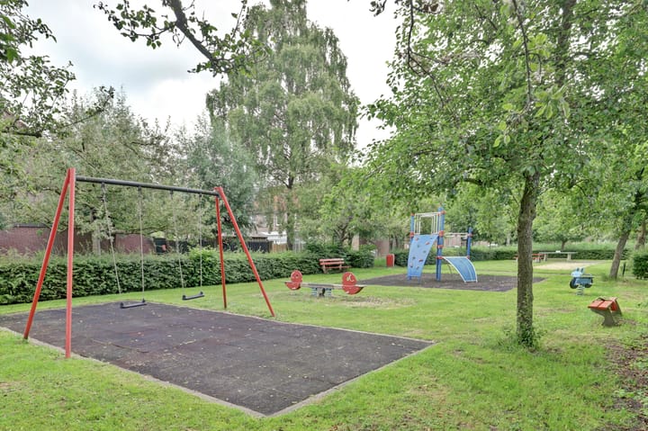 Foto 38 van Perrenotlaan 27