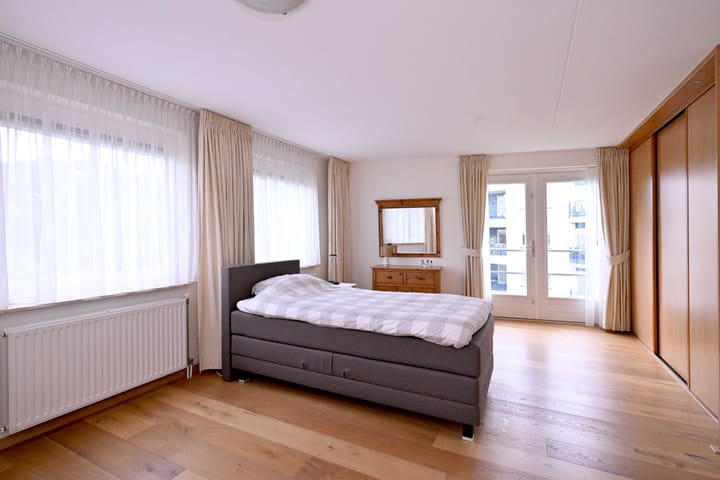 Foto 20 van Vlinderparkweg 102