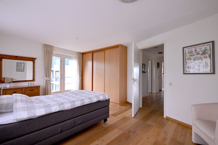 Foto 22 van Vlinderparkweg 102