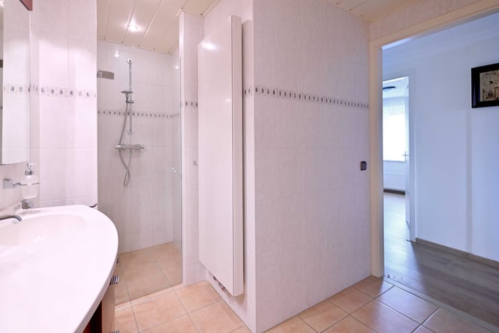 Foto 25 van Vlinderparkweg 102