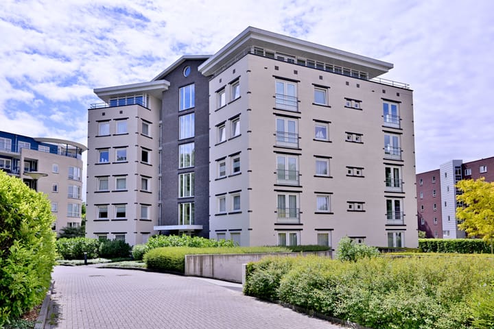 Foto 30 van Vlinderparkweg 102