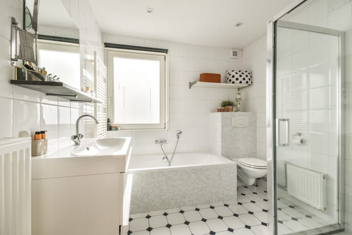 Photo 20 of da Costastraat 7