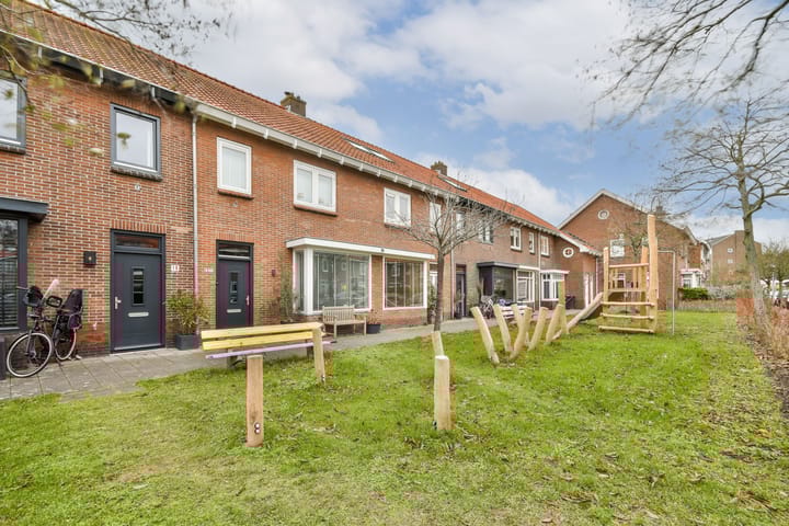 Photo 25 of da Costastraat 7