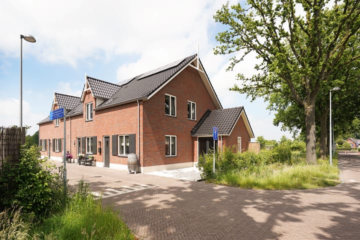 Zuster Joustrastraat 17