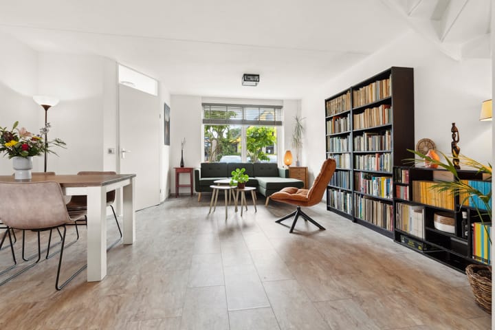 Foto 3 van Essenhof 15