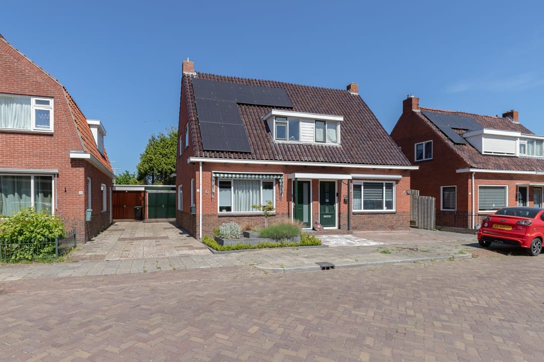 Foto 2 van Sportterreinstraat 51