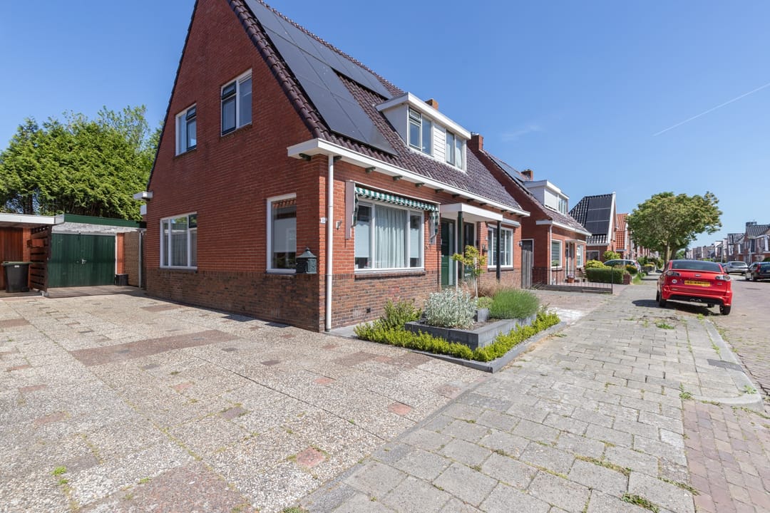 Foto 7 van Sportterreinstraat 51