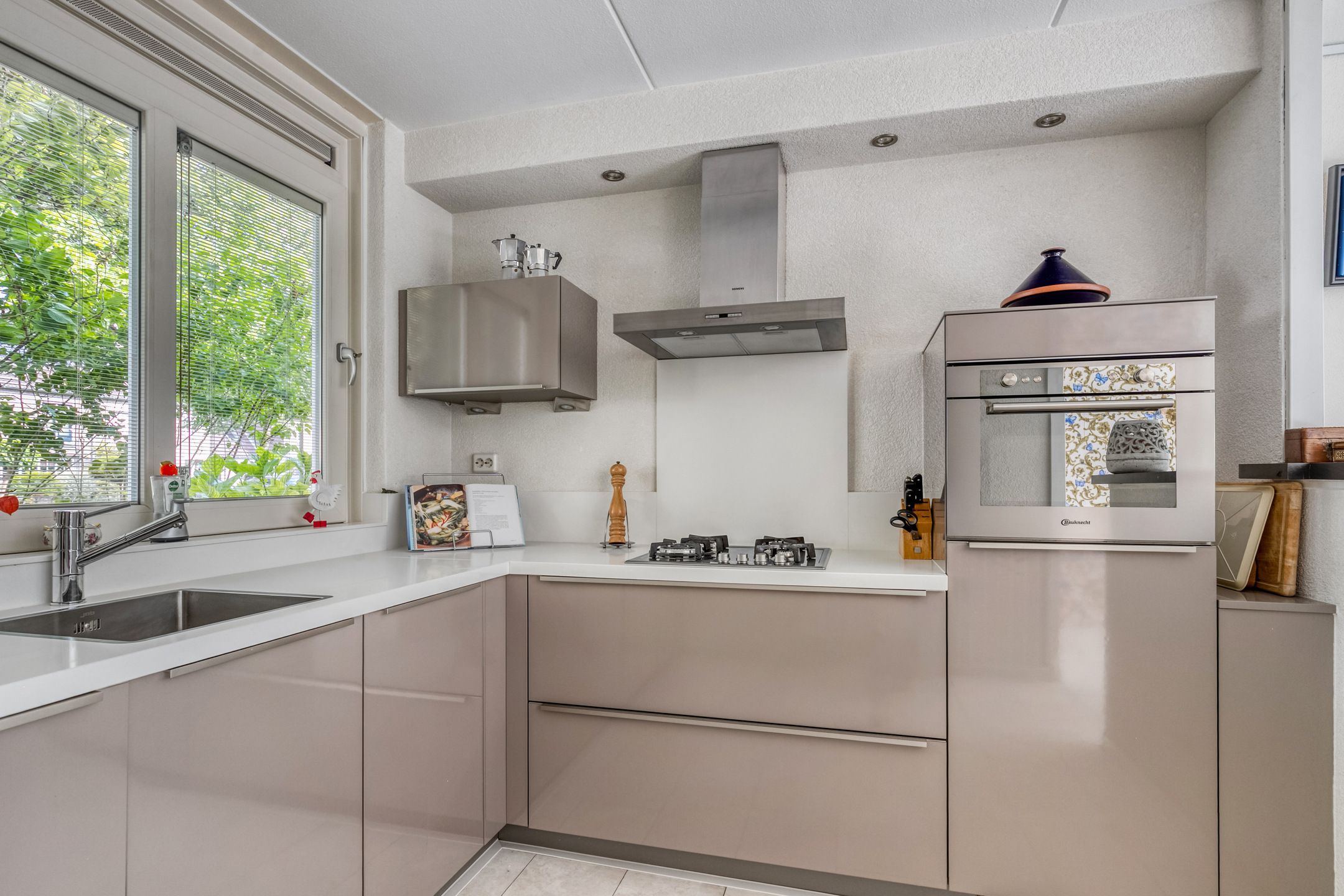 Foto 12 van Schoonenburgsingel 22