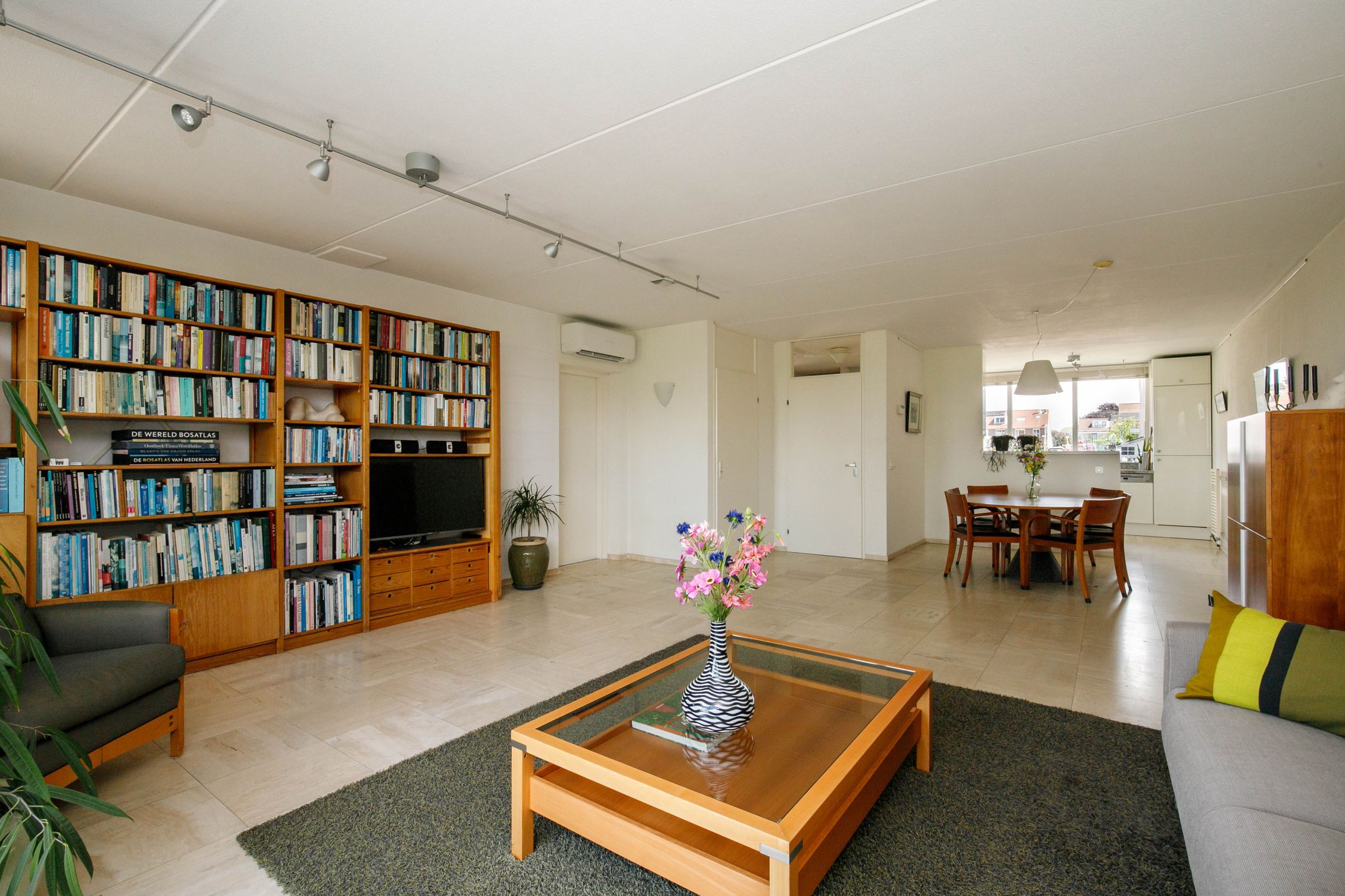 Photo 9 of Zernikelaan 74