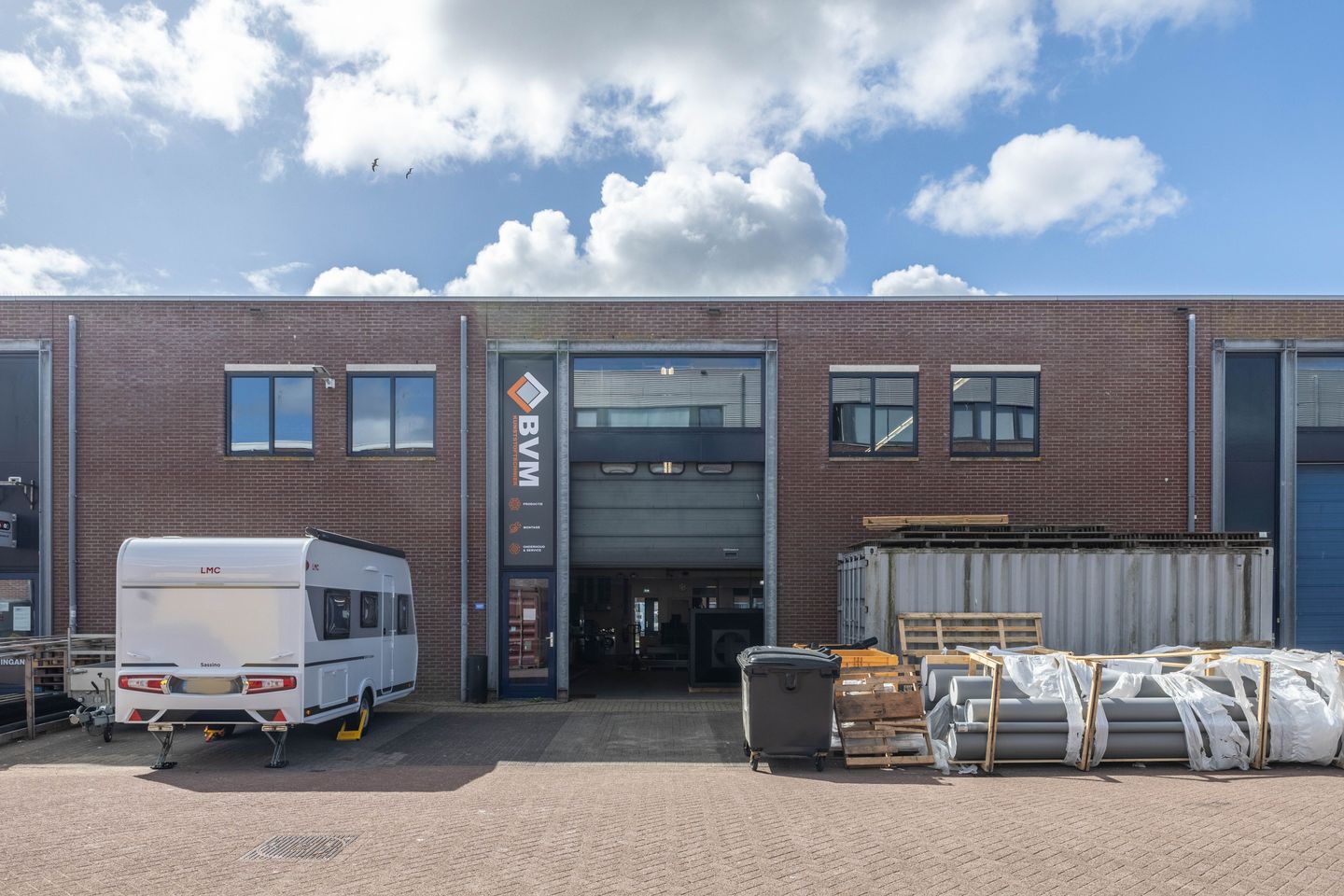 Bekijk foto 3 van De Trompet 1327