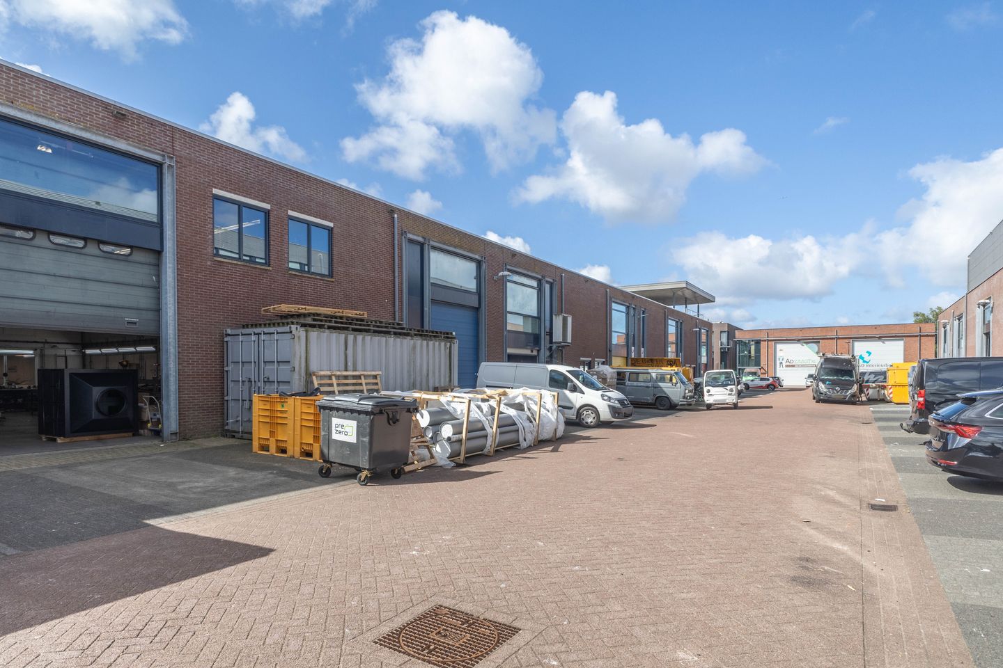 Bekijk foto 4 van De Trompet 1327