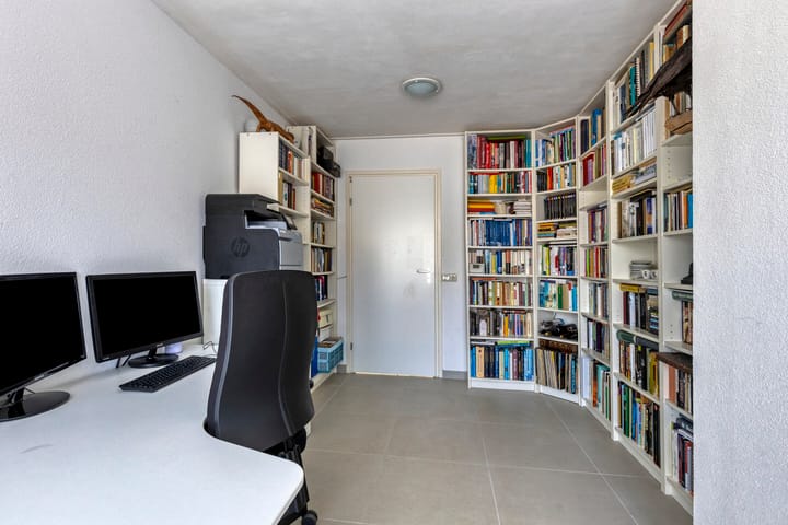 Foto 22 van De Bazelstraat 46