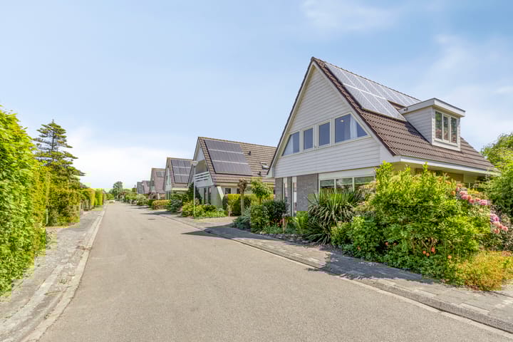 Foto 49 van De Bazelstraat 46