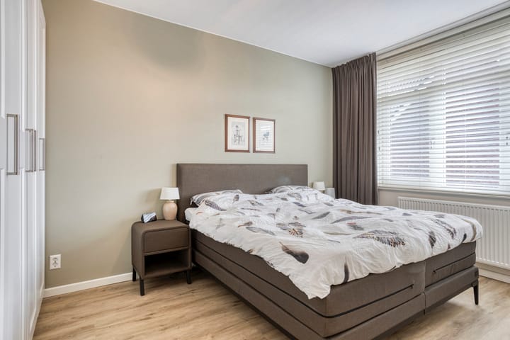 Photo 22 of Achterzoom 18