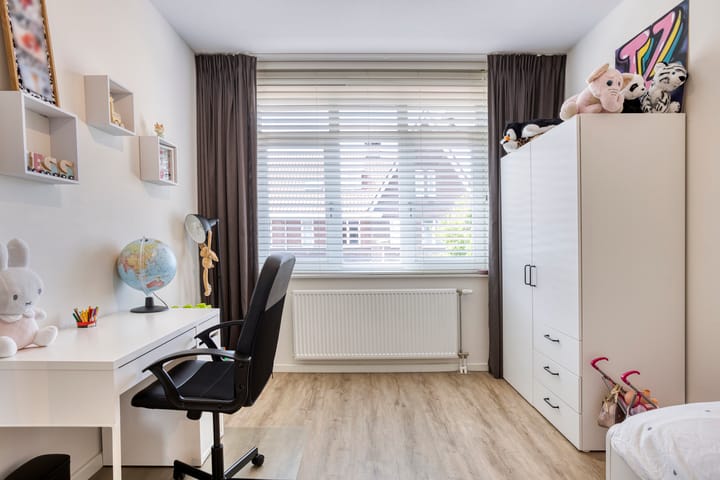 Photo 26 of Achterzoom 18