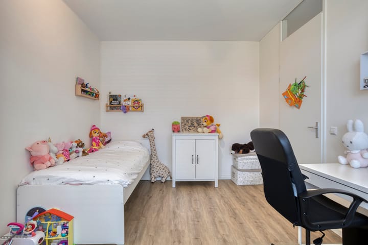 Photo 27 of Achterzoom 18