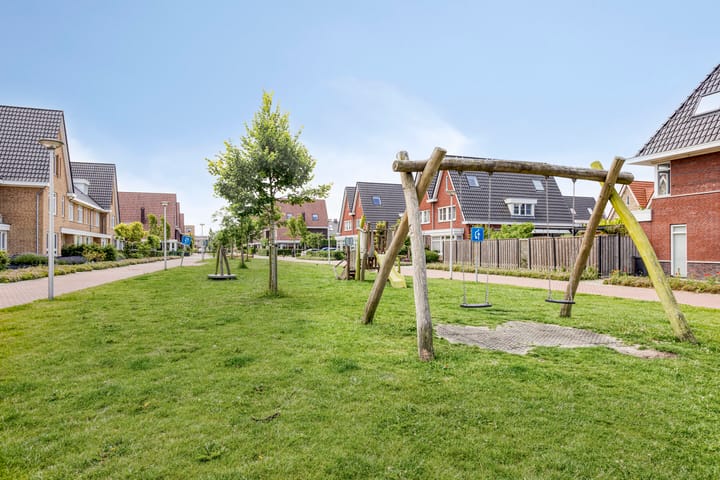 Photo 35 of Achterzoom 18