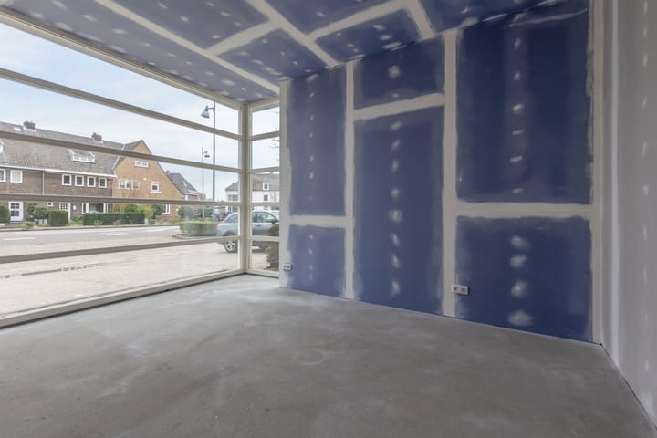 Foto 19 van Rijksweg Noord 188-B