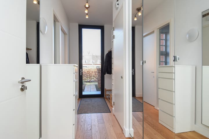 Foto 21 van Thérèse Schwartzestraat 113