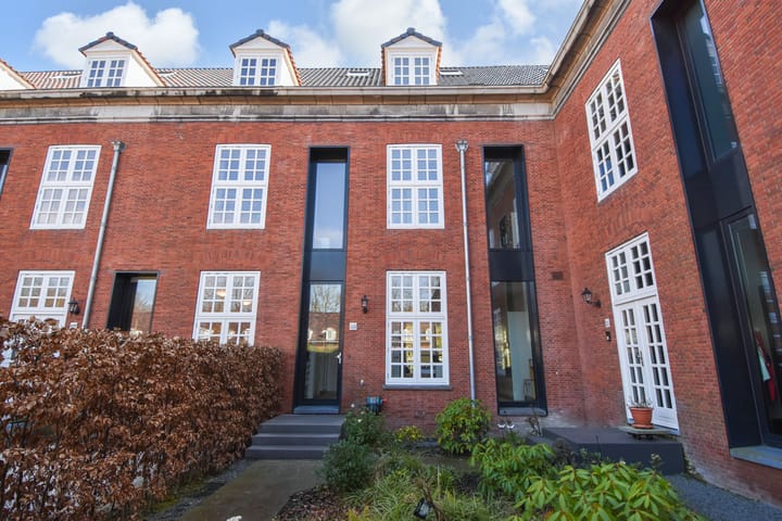 Foto 46 van Thérèse Schwartzestraat 113