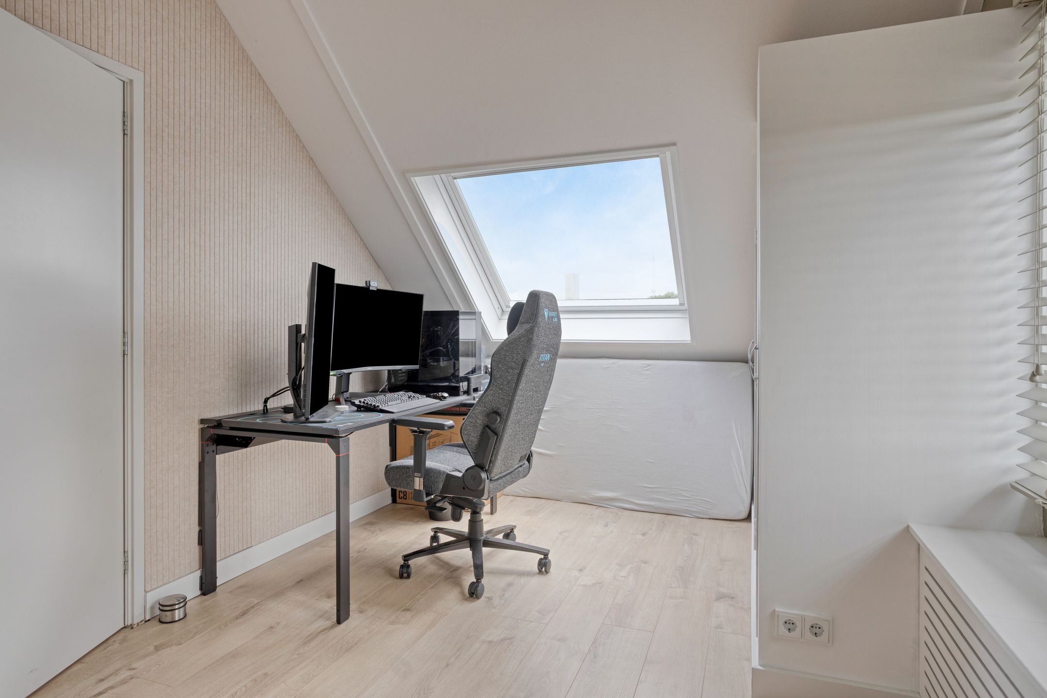 Foto 30 van Klaproosstraat 12