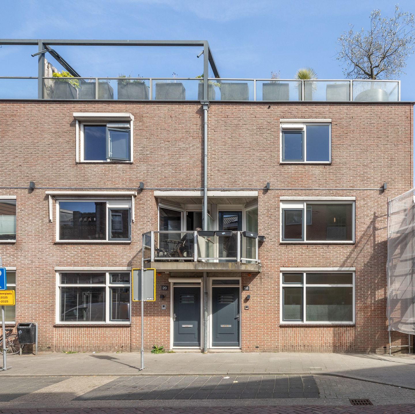 Spoorstraat 18 main image