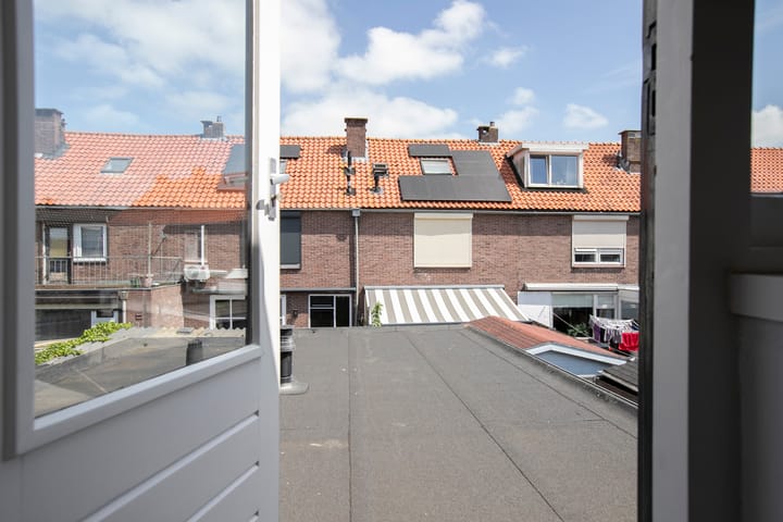 Foto 23 van Burg ten Veldestr 49