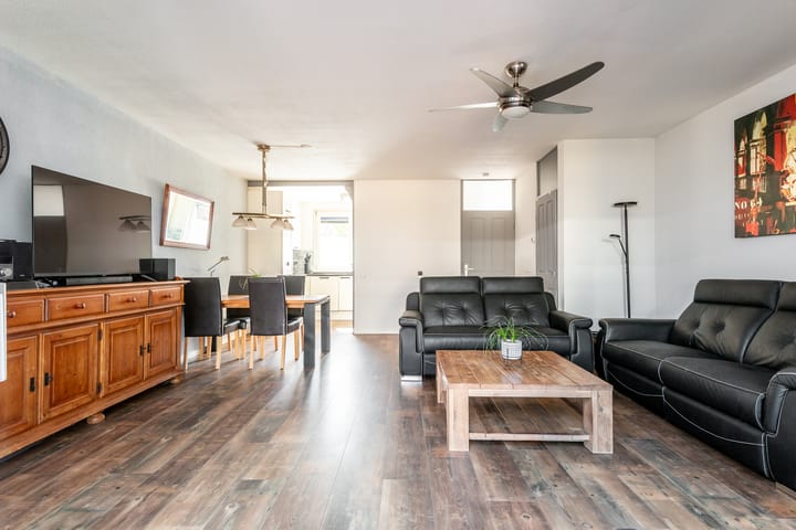 Photo 7 of Botter 42 8