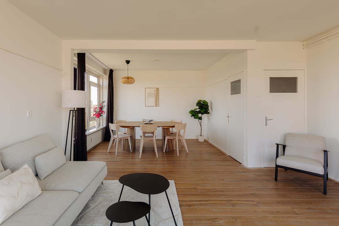 Photo 1 of Maassluisstraat 52