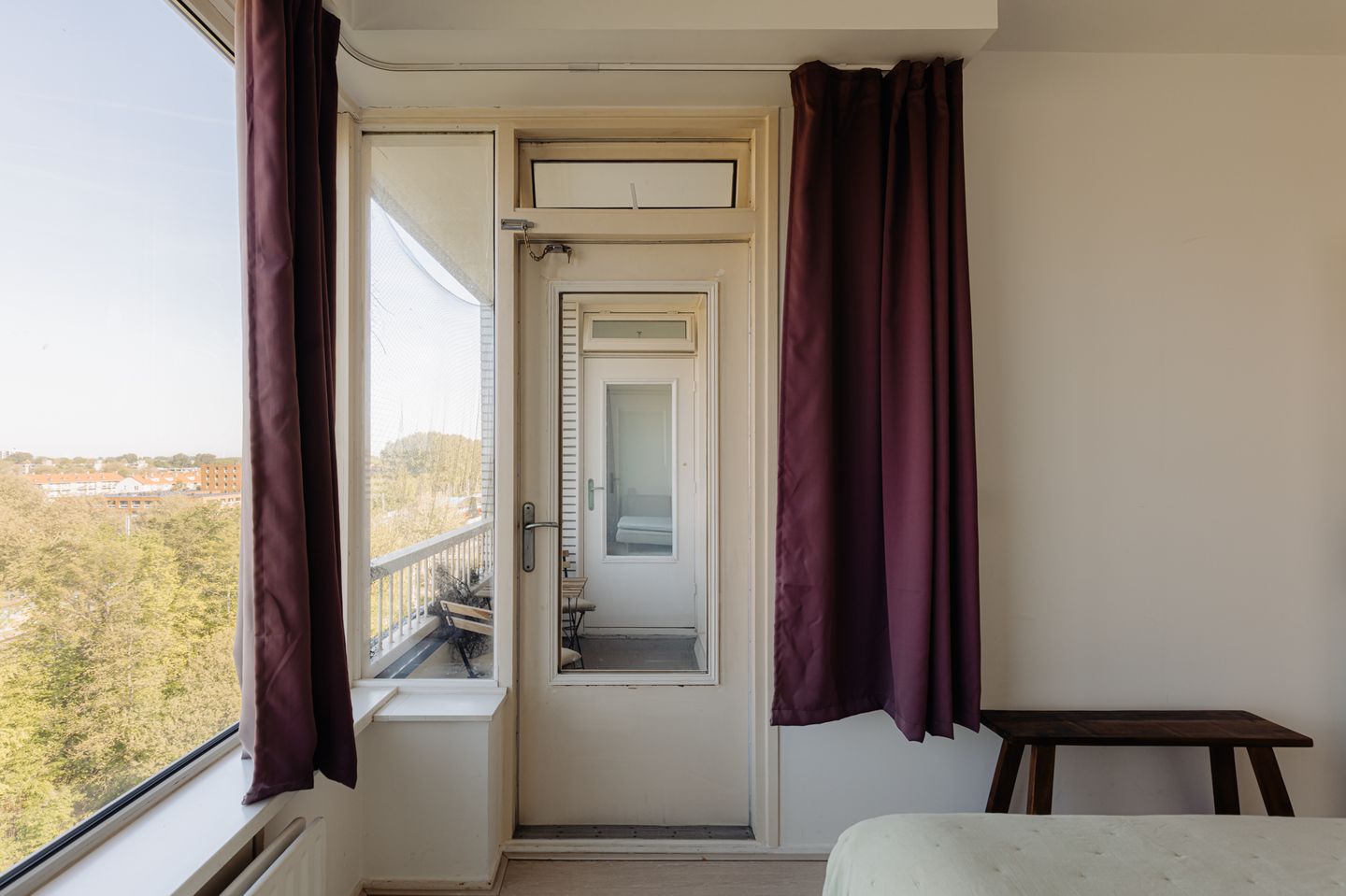 Photo 10 of Maassluisstraat 52