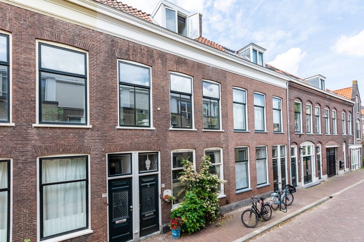 Annastraat 35