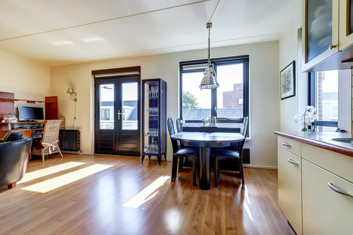 Foto 5 van Rijnweg 64-B