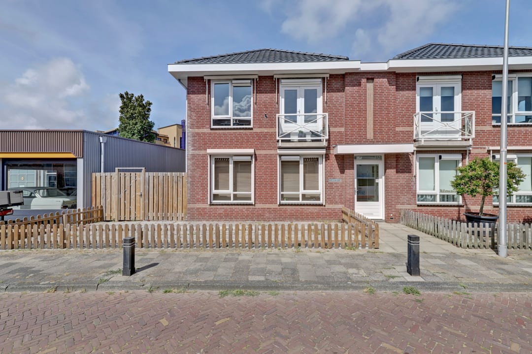 Foto 23 van Rijnweg 64-B