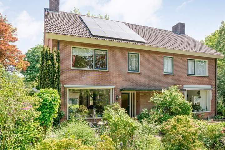 Foto 1 van Ten Utlodreef 8